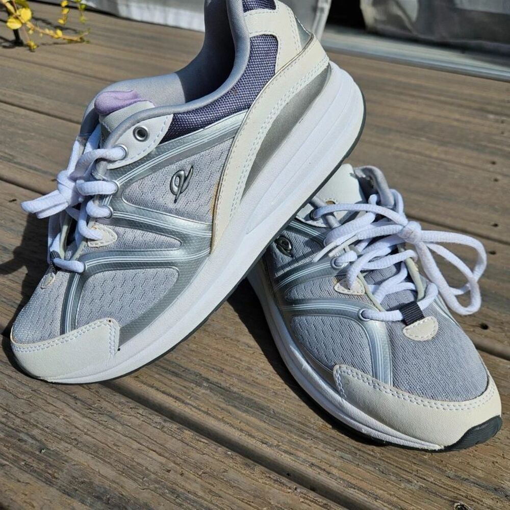 NEW Easy Spirit Graham Anti Gravity Women 6.5M